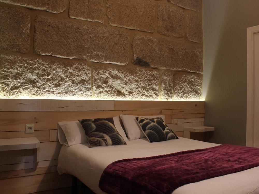 Hotel Alda Estacion فيجو المظهر الخارجي الصورة