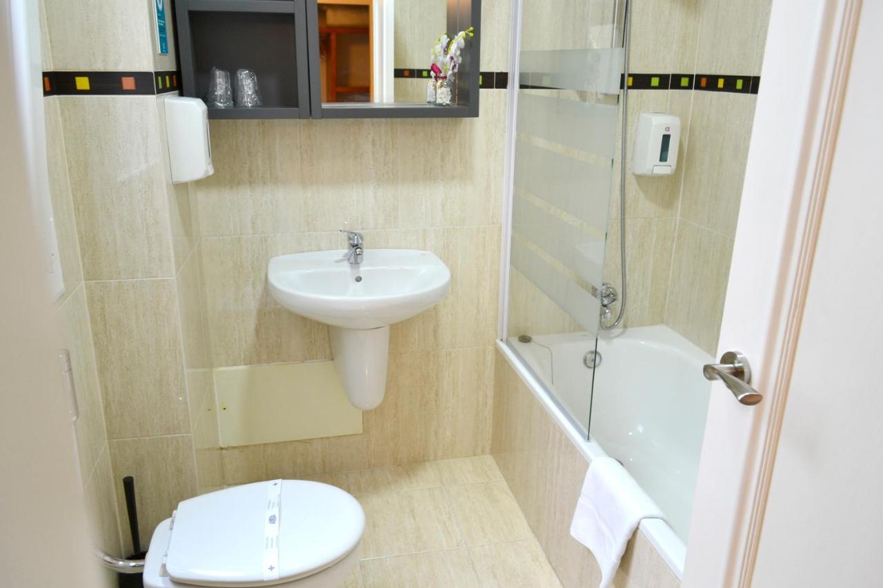 Hotel Alda Estacion فيجو المظهر الخارجي الصورة
