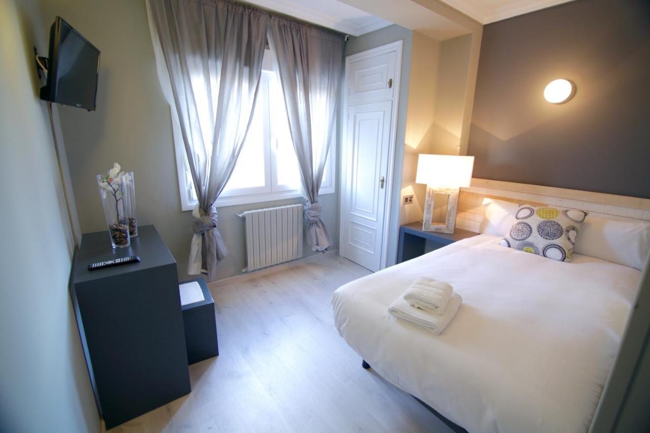 Hotel Alda Estacion فيجو المظهر الخارجي الصورة