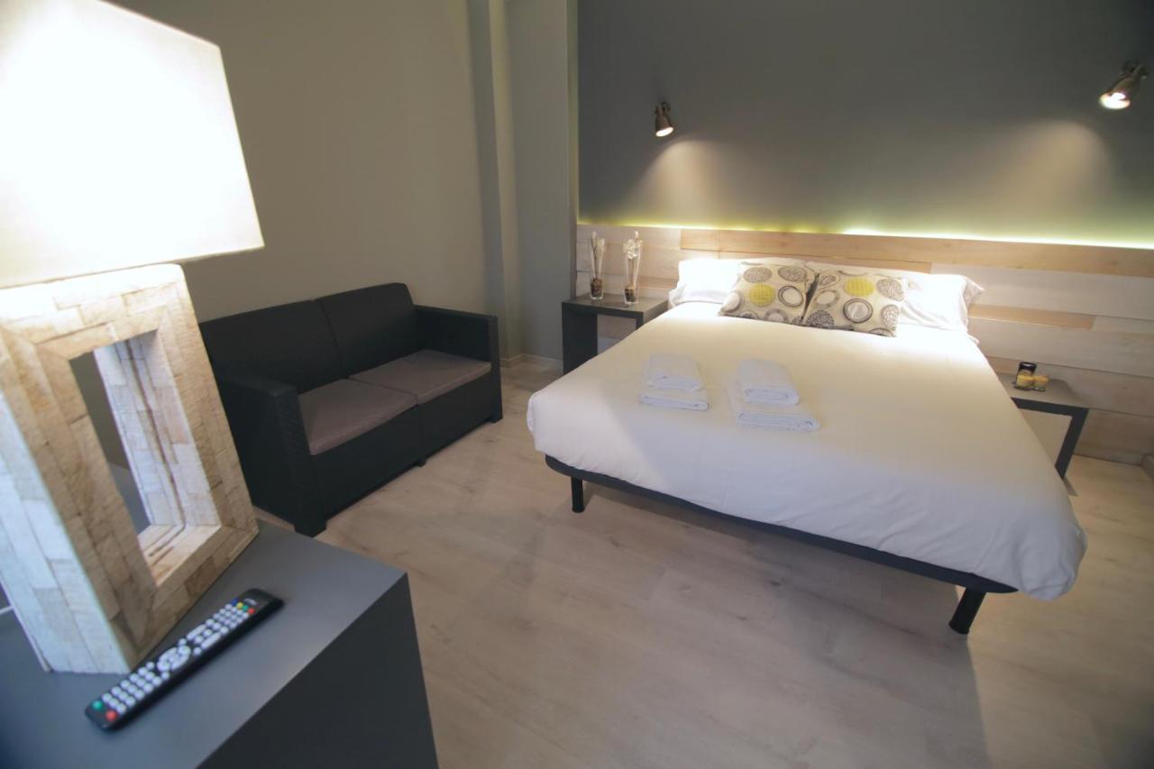 Hotel Alda Estacion فيجو المظهر الخارجي الصورة